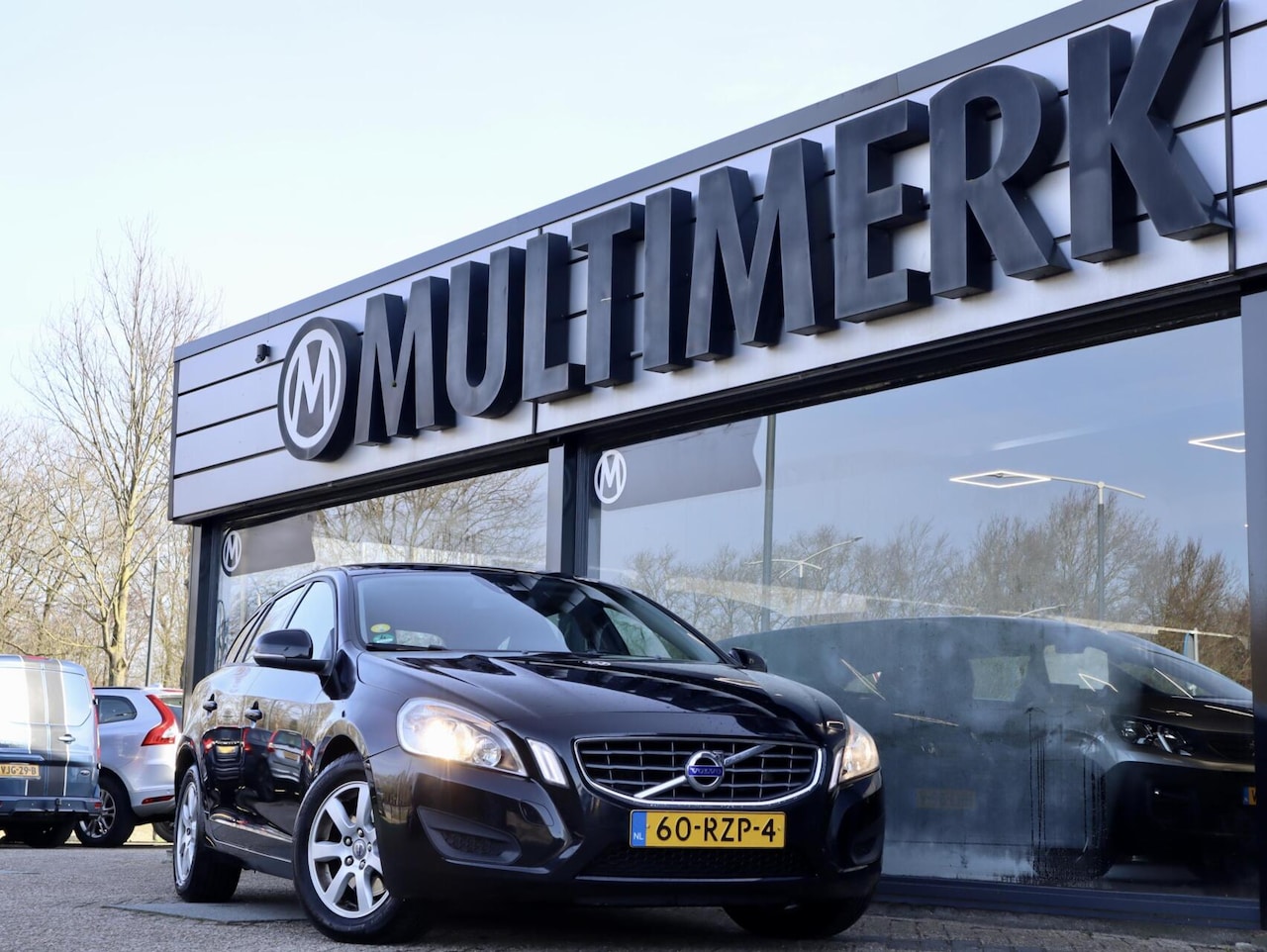 Volvo V60 - 2.0 D3 5 Cilinder 163pk, Volledig onderhouden - AutoWereld.nl