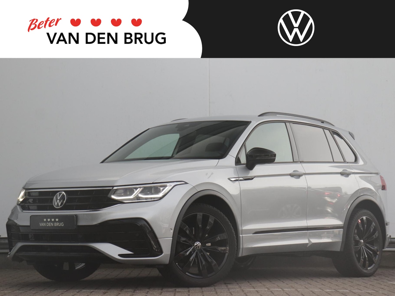 Volkswagen Tiguan - 1.5 TSI R-Line | Adaptief onderstel | Elektrische klep | Achteruitrijcamera | Dodehoekdete - AutoWereld.nl
