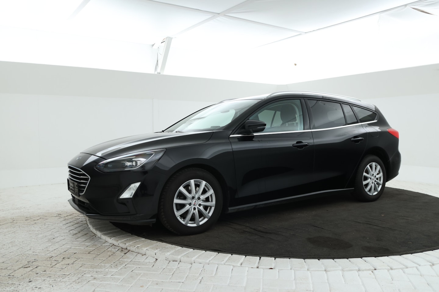 Ford Focus Wagon - 2.0 EcoBlue ST Line Business 150Pk!, Titanium, Trekhaak, navigatie, Lmv, - AutoWereld.nl