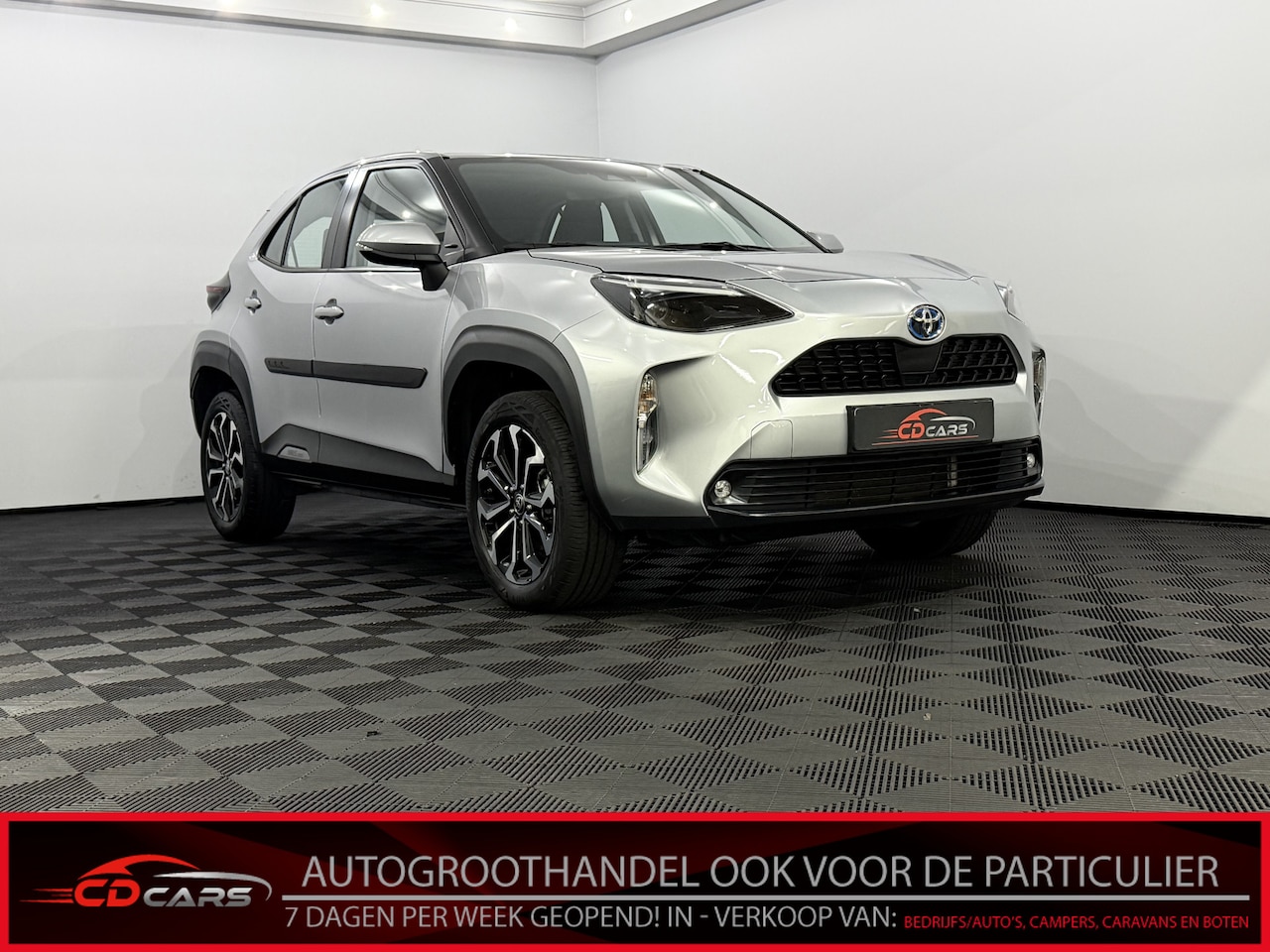 Toyota Yaris Cross - 1.5 Hybrid 115 Dynamic Camera, Apple carplay, Rijstrook correctie, Cruise control, Clima, - AutoWereld.nl