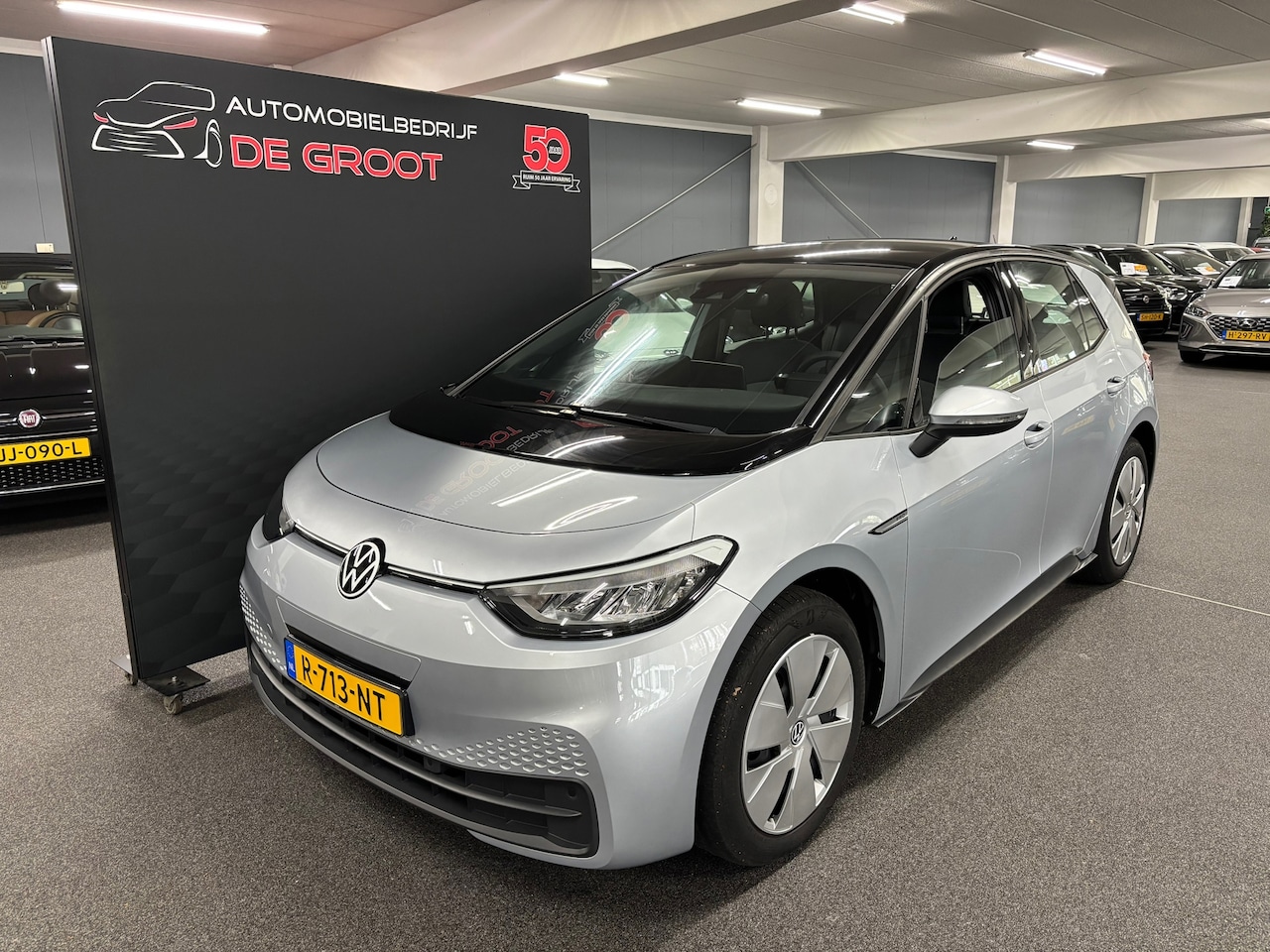 Volkswagen ID.3 - Pro 58 kWh met Navigatie, ECC Parkeersensoren achter, Apple/Android Carplay enz. - AutoWereld.nl