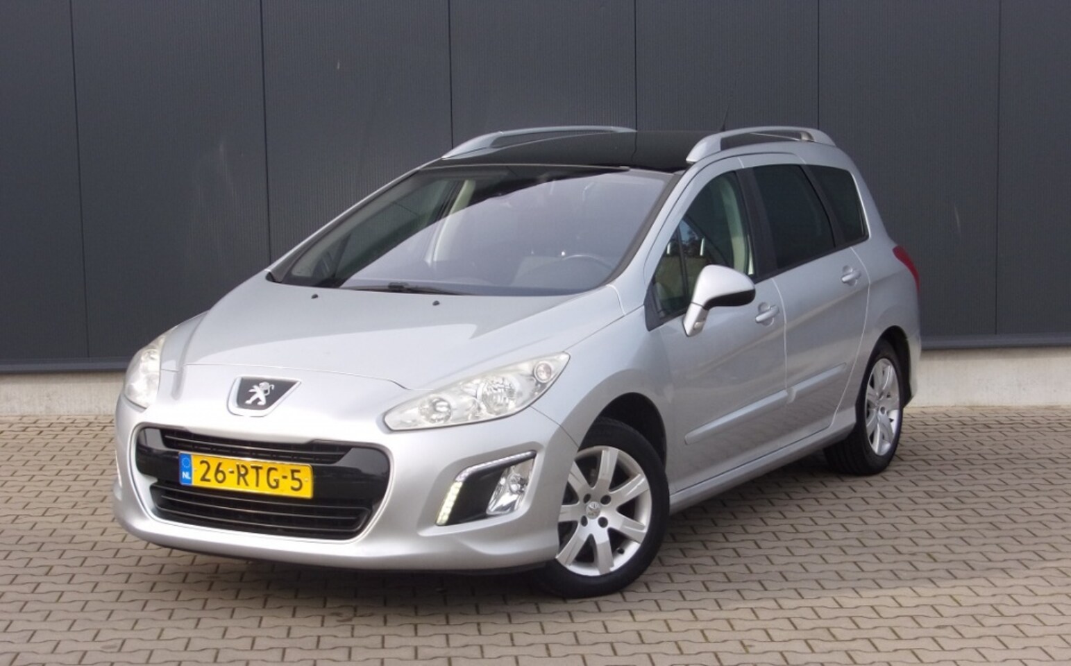 Peugeot 308 SW - 1.6 VTi Active | Automaat | Trekhaak - AutoWereld.nl