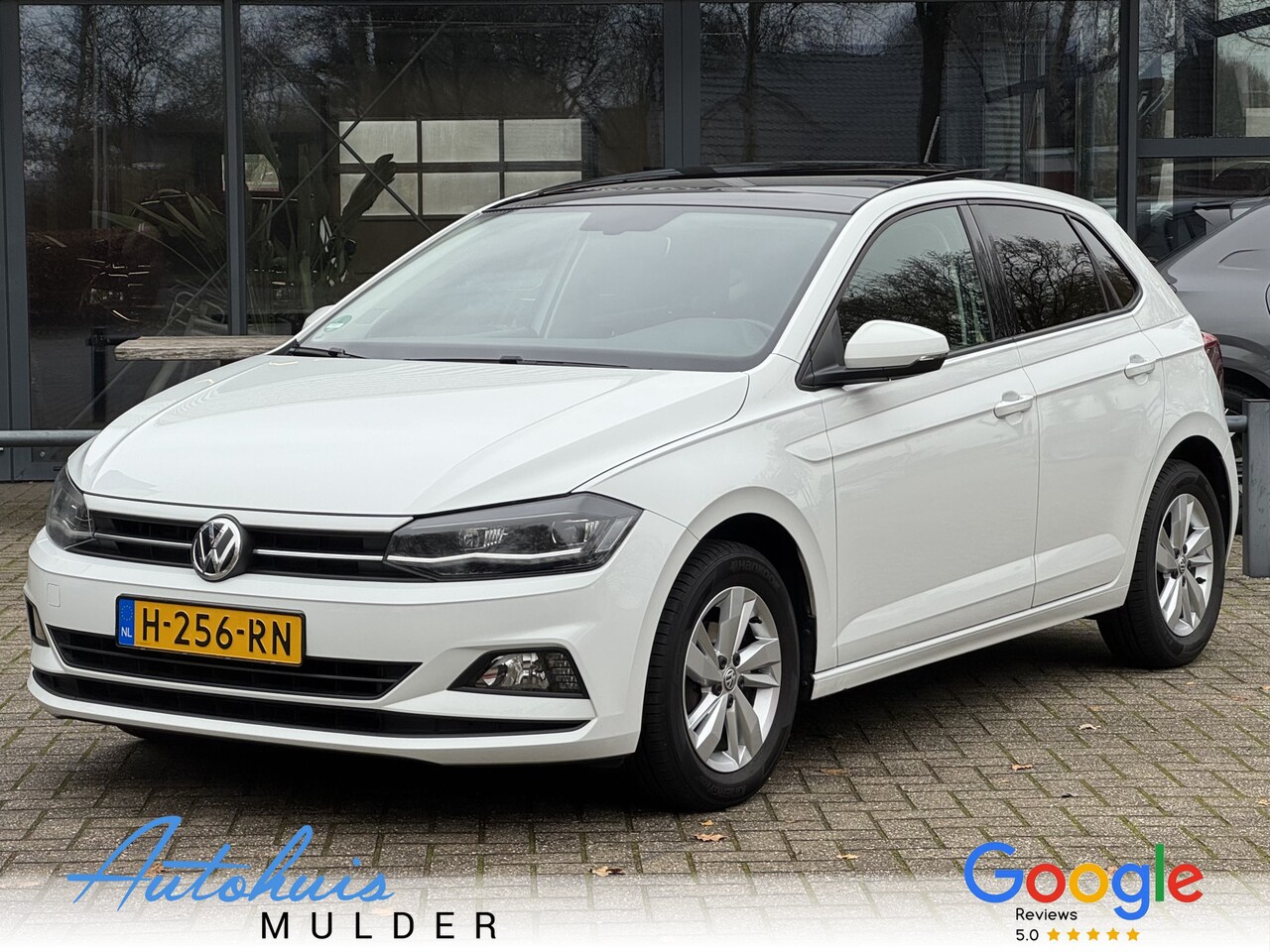 Volkswagen Polo - 1.0 TSI Comfortline Panoramadak/Xenon/VT/Getint glas - AutoWereld.nl