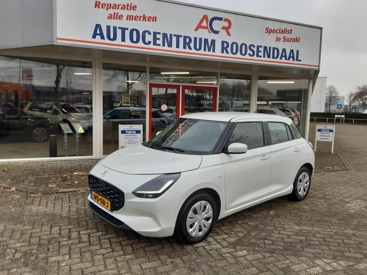 Suzuki Swift - 1.2 Smart Hybrid New Ginneke - AutoWereld.nl