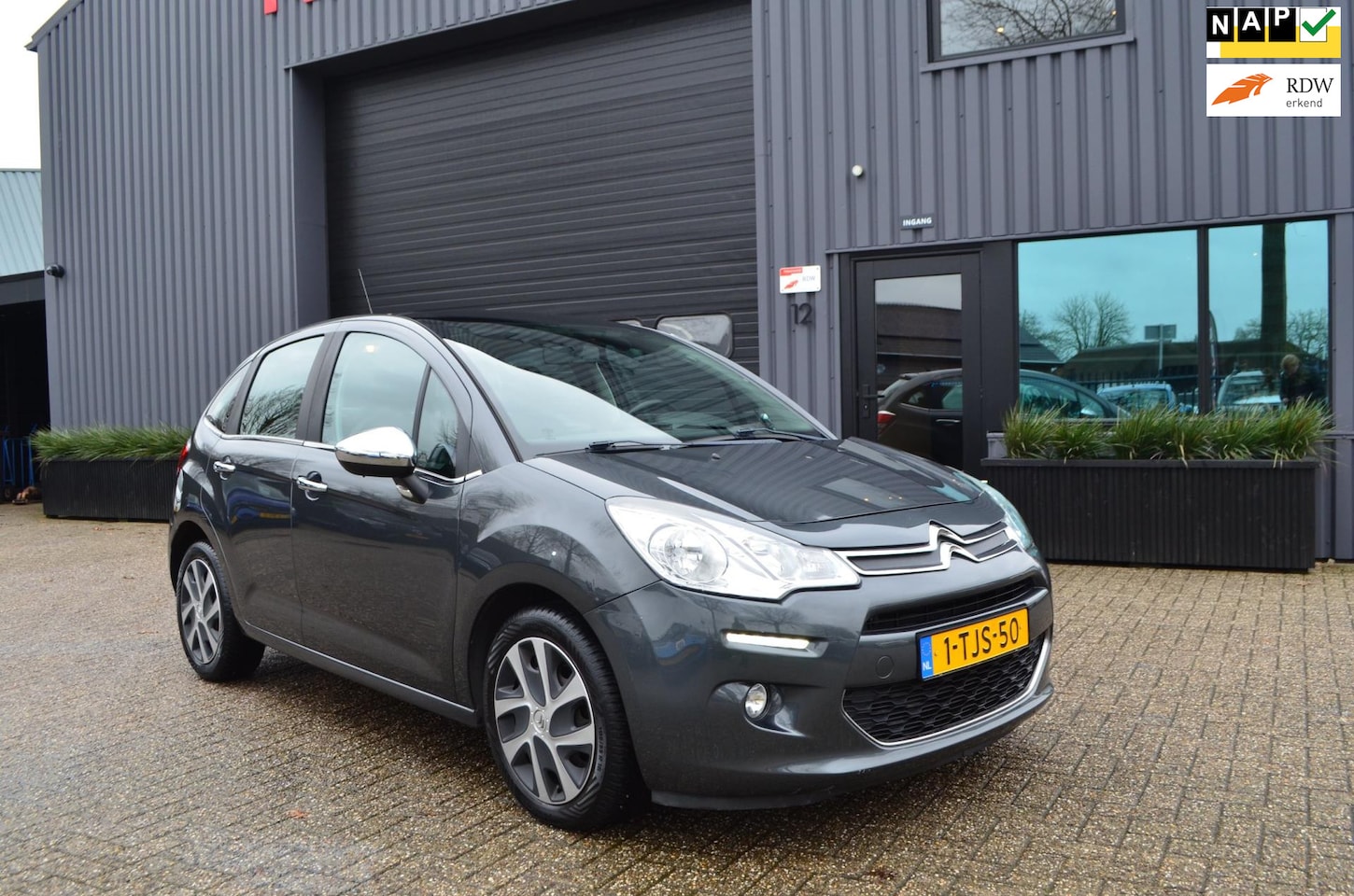 Citroën C3 - 1.2 VTi Collection | NAP | Trekhaak | Clima | Navi - AutoWereld.nl