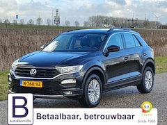 Volkswagen T-Roc - 1.5 TSI Style /Leer/Stoelverw./Navi/Clima/Park. hulp/16"/