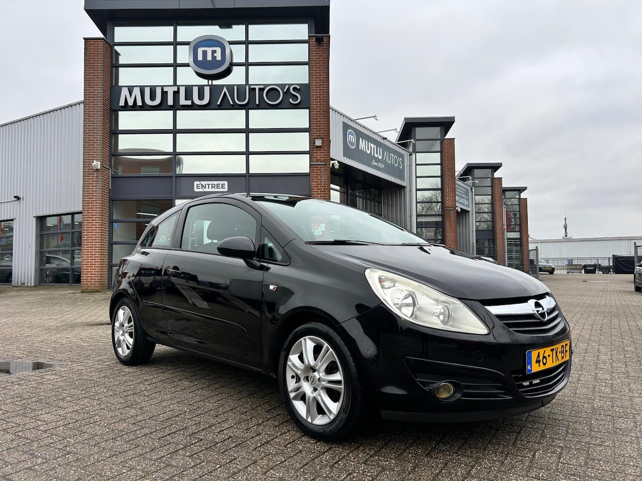 Opel Corsa - 1.2-16V Business Airco NAP APK - AutoWereld.nl