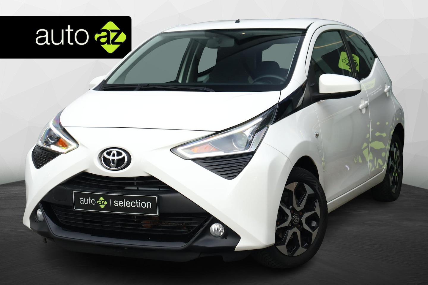 Toyota Aygo - 1.0 VVT-i x-joy / Automaat - AutoWereld.nl
