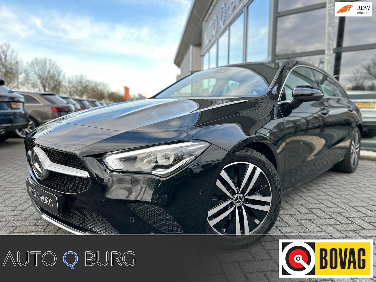 Mercedes-Benz CLA-klasse Shooting Brake - 180 Luxury Line | Automaat | ELEK Trekhaak | Stoelverwarming | Navi | PDC | Camera | LED | - AutoWereld.nl