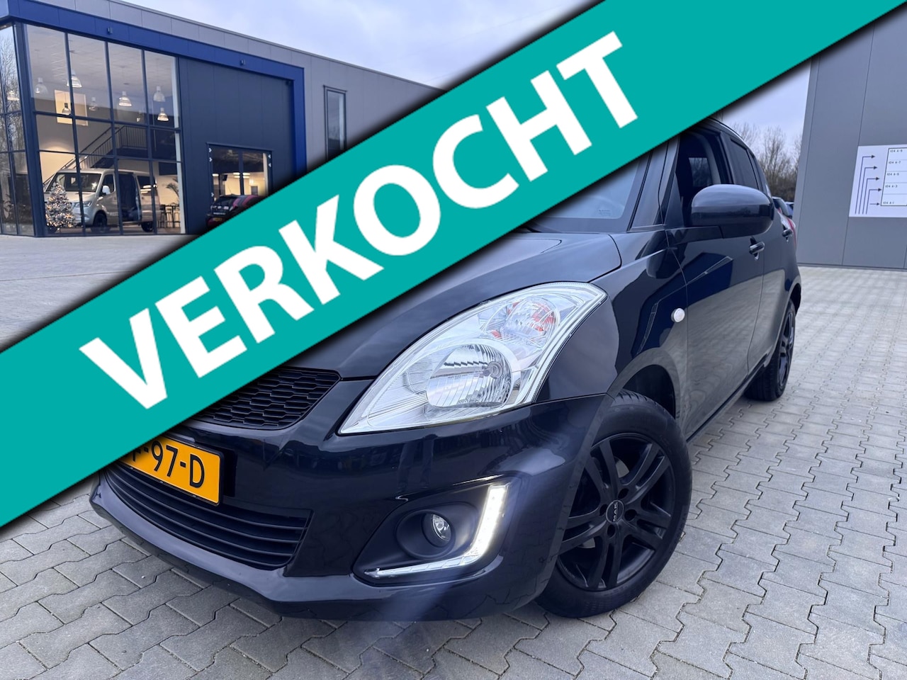 Suzuki Swift - 1.2 Bandit EASSS Led airco 50dznd km!! nieuwstaat!! - AutoWereld.nl