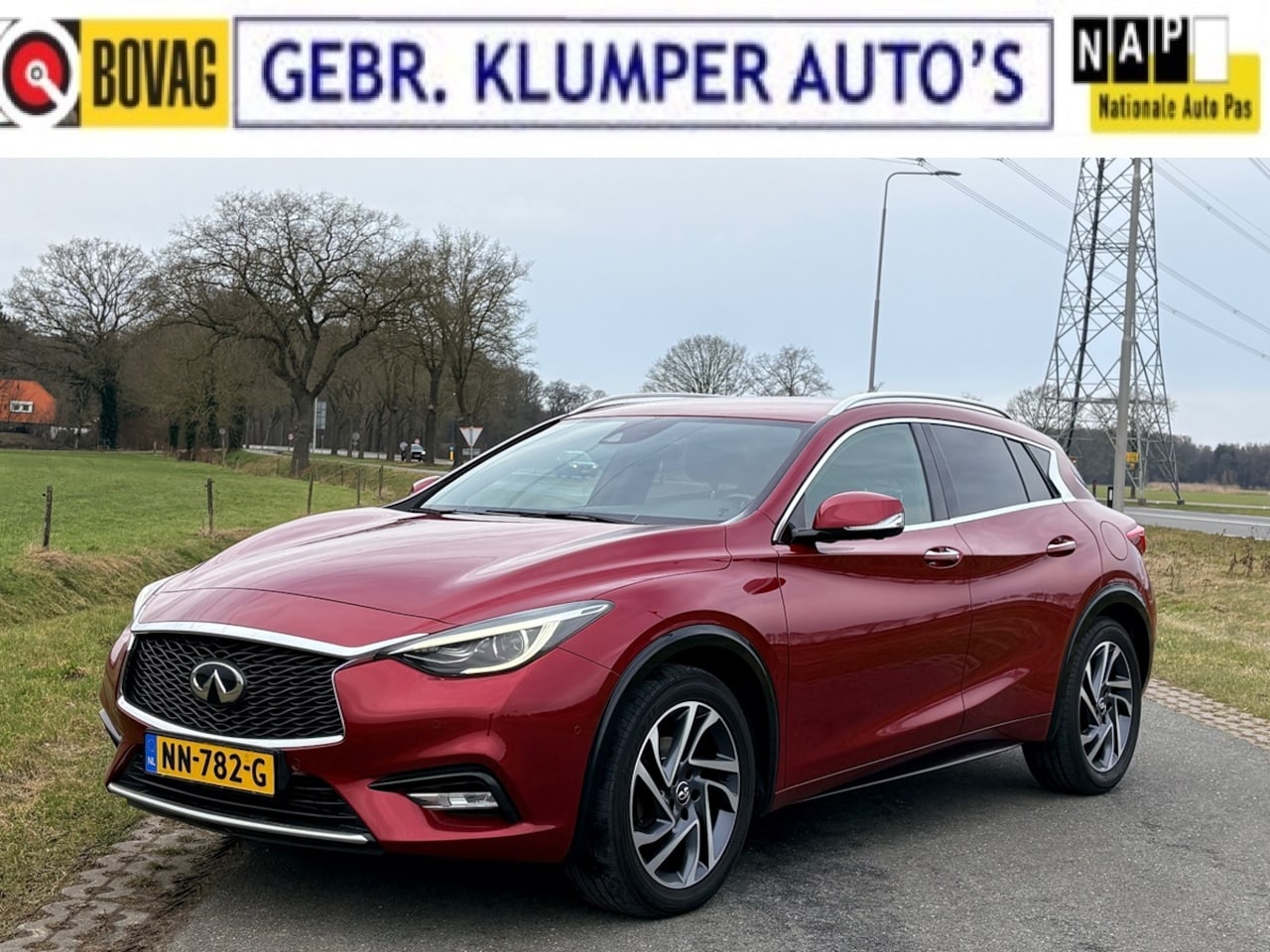 Infiniti Q30 - 1.6t Premium Tech Leer, Camera's, Cruise, LED, Navi, Keyless, ECC, 2e Eigenaar - AutoWereld.nl