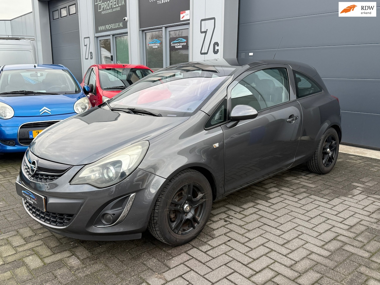 Opel Corsa - 1.2 AIRCO | CRUISE | PARKSENSOR | LM-VELGEN | APK | - AutoWereld.nl