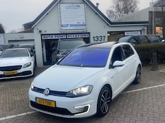 Volkswagen Golf - 1.4 GTE PANO/SFEER/CAMERA/PARKPILOT/DASHCAM