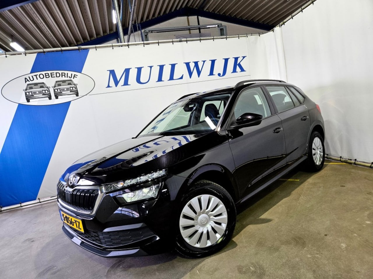 Skoda Kamiq - 1.0 TSI Active / Trekhaak / CarPlay / LED / NL Auto - AutoWereld.nl