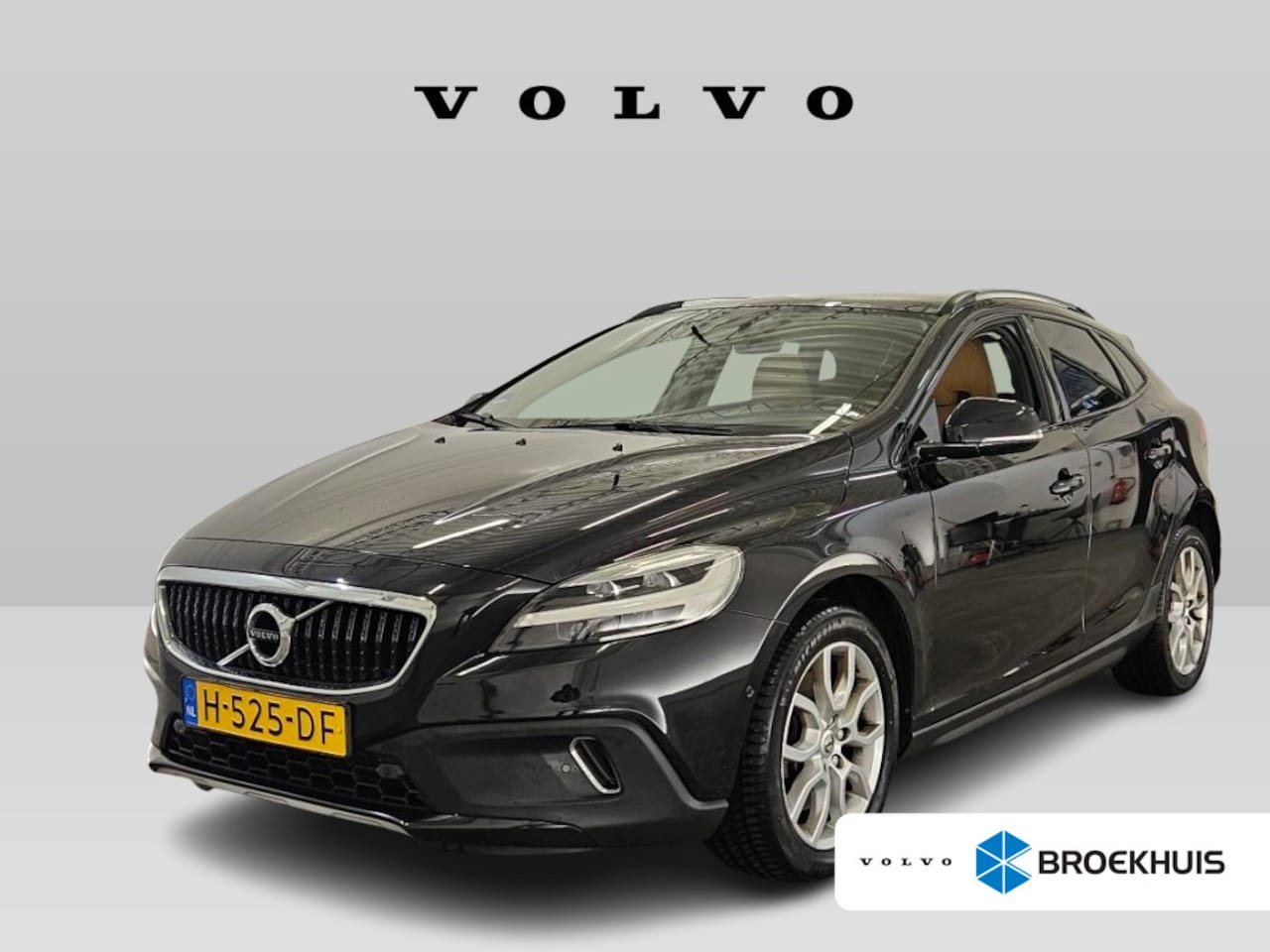 Volvo V40 Cross Country - 1.5 T3 Polar+ Luxury 1.5 T3 Polar+ Luxury - AutoWereld.nl