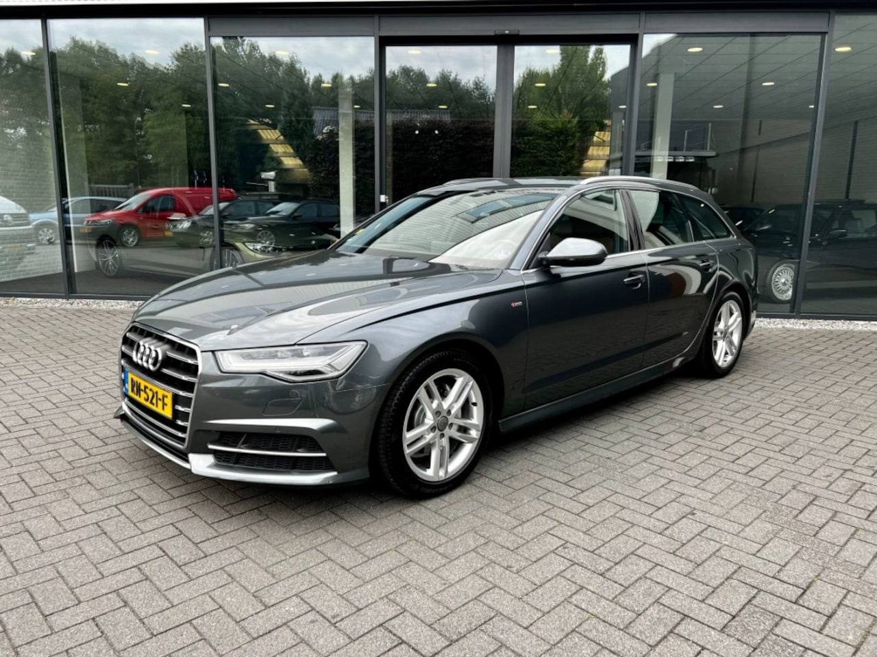 Audi A6 - 1.8 TFSI S-Line,LED,Leer,Navi,Clima,Cruise,PDC,Dealer OH - AutoWereld.nl