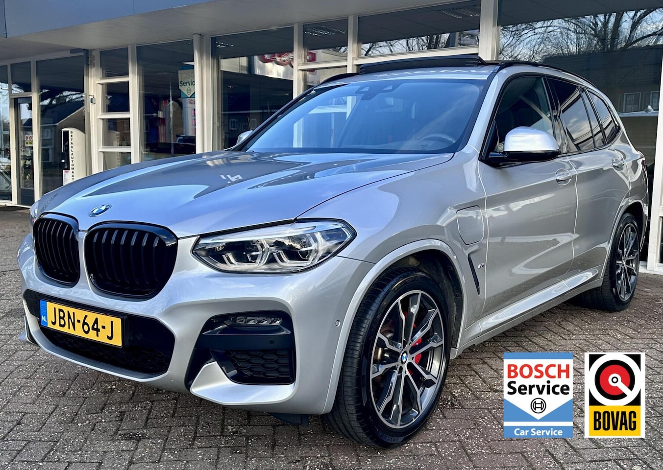 BMW X3 - xDrive30e M-Sport Led, Pano, Head-up, Leer, Camera, LM.. - AutoWereld.nl