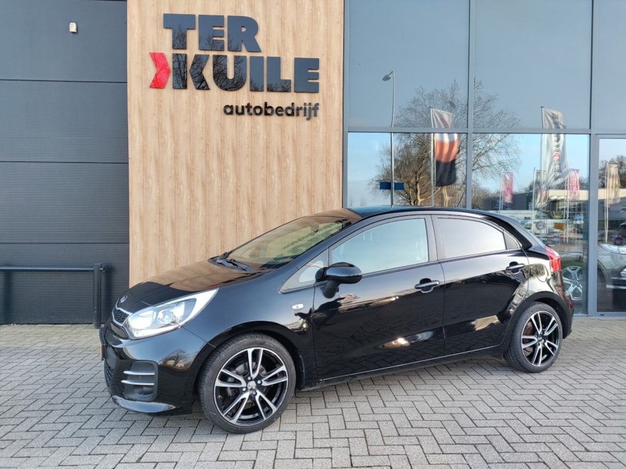 Kia Rio - 1.2 CVVT 2015 5Drs AC - AutoWereld.nl