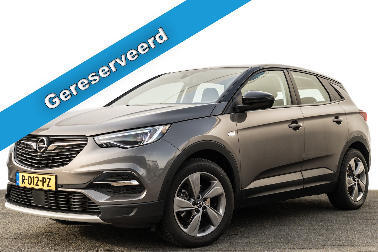 Opel Grandland X - 1.2 Turbo Elegance Automaat | LED | Trekhaak | Sportstoelen | Dealer ond. | Stoelverwarmin - AutoWereld.nl