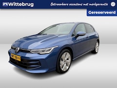 Volkswagen Golf - 1.5 eHybrid Life Edition 17"LMV / App.Connect / Stoel-, stuurverwarming