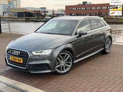 Audi A3 Sportback - 40 TFSI quattro Advance Sport Pano S Line origineel Nederlandse auto