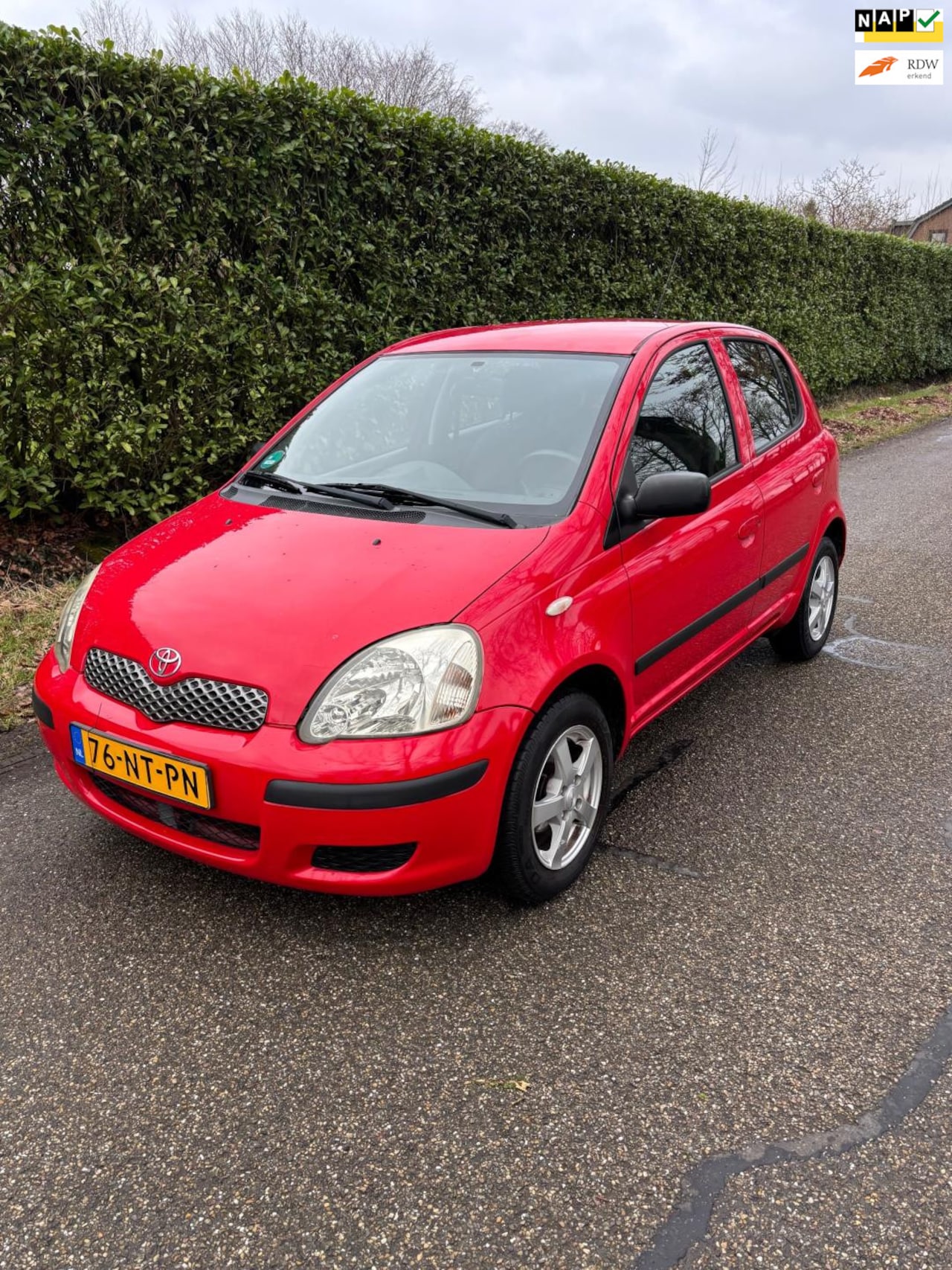 Toyota Yaris - 1.0 VVT-i Idols 1.0 VVT-i Idols - AutoWereld.nl