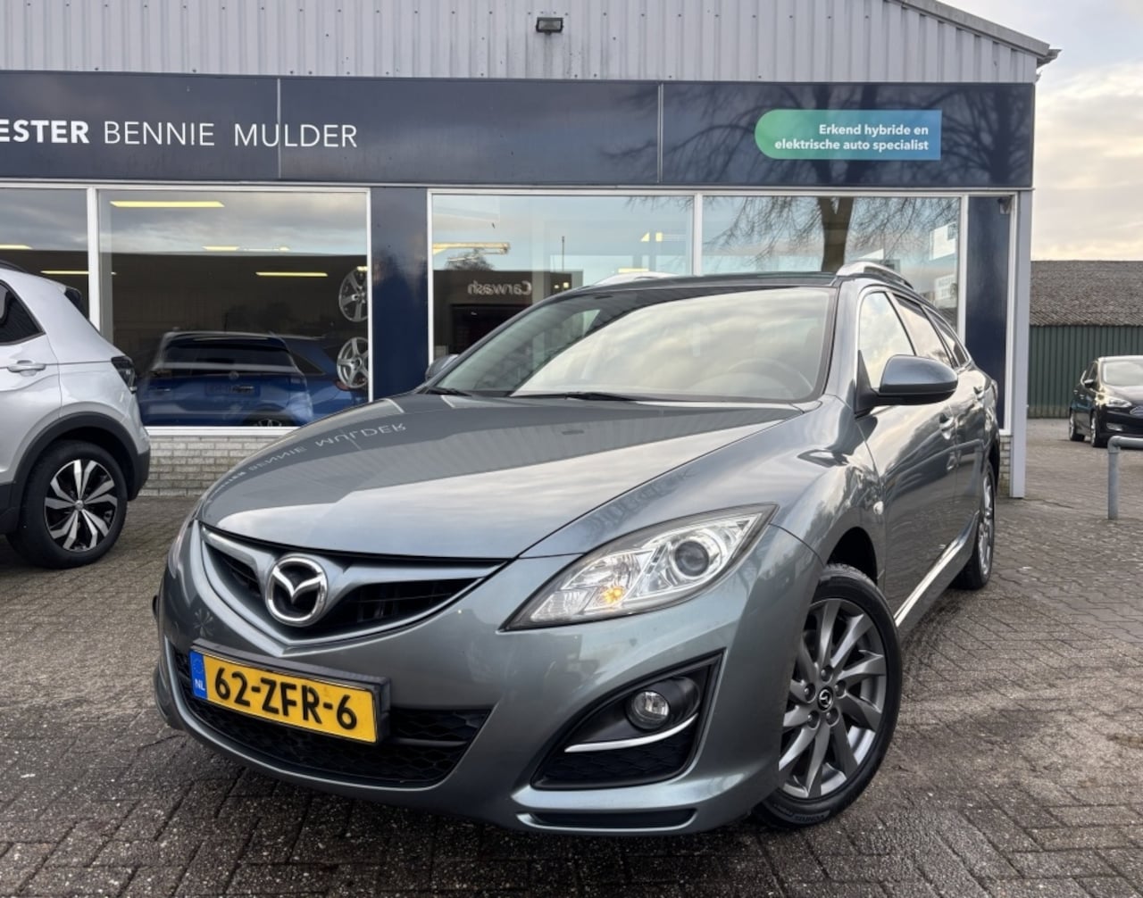Mazda 6 Sportbreak - 1.8 Exclusive AIRCO/ECC / CRUISE CONTR. / TREKHAAK - AutoWereld.nl