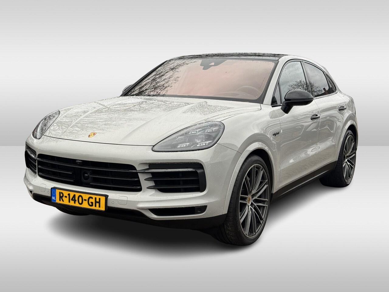 Porsche Cayenne Coupé - 3.0 E-Hybrid / Trekhaak / Panoramadak / 360Camera / Head-up / Achterasbesturing / Bose / K - AutoWereld.nl