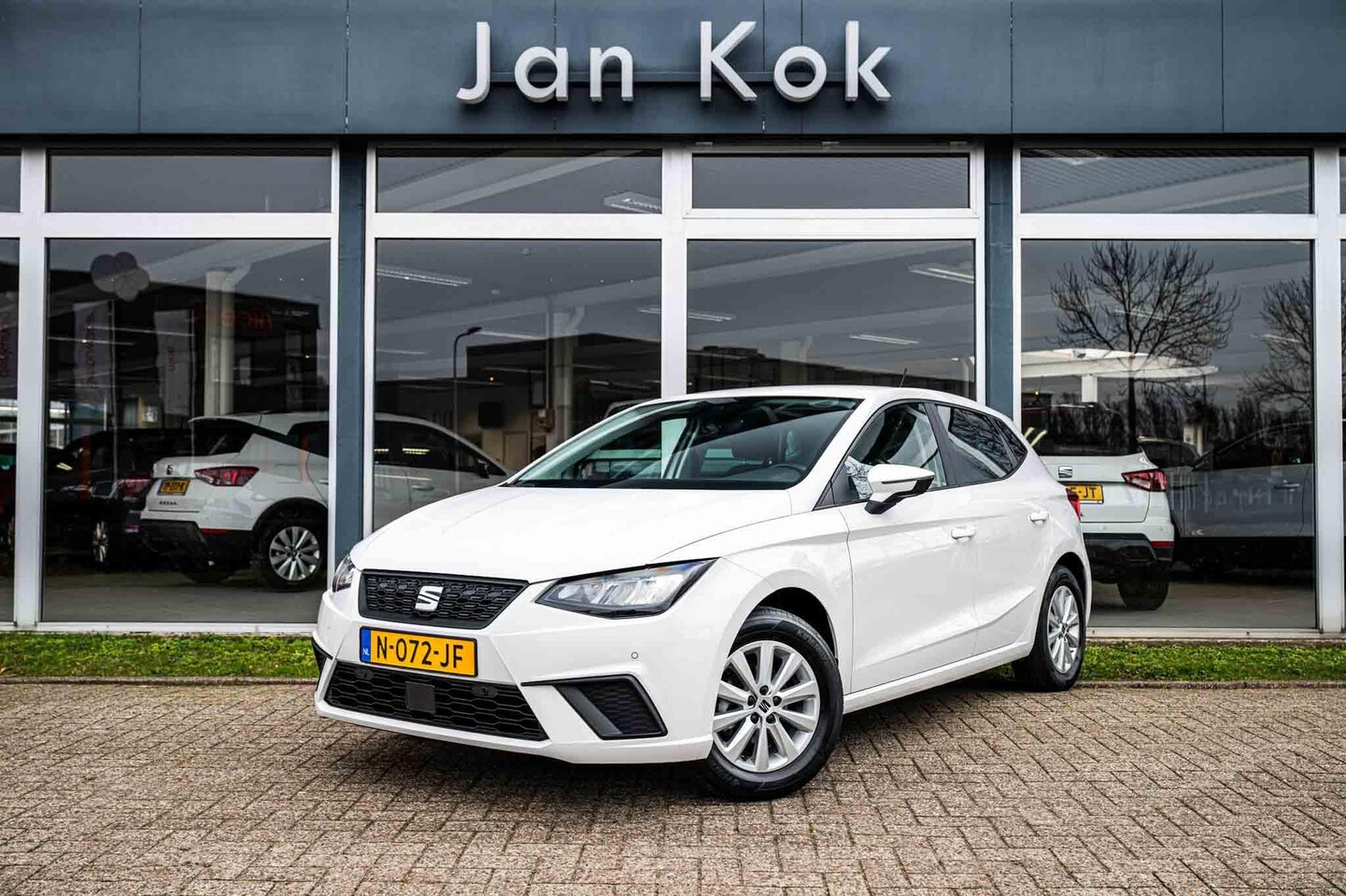 SEAT Ibiza - 1.0 TSi 95 pk Style Business Intense | Stoelverwarming | Climate Control | Cruise Control - AutoWereld.nl