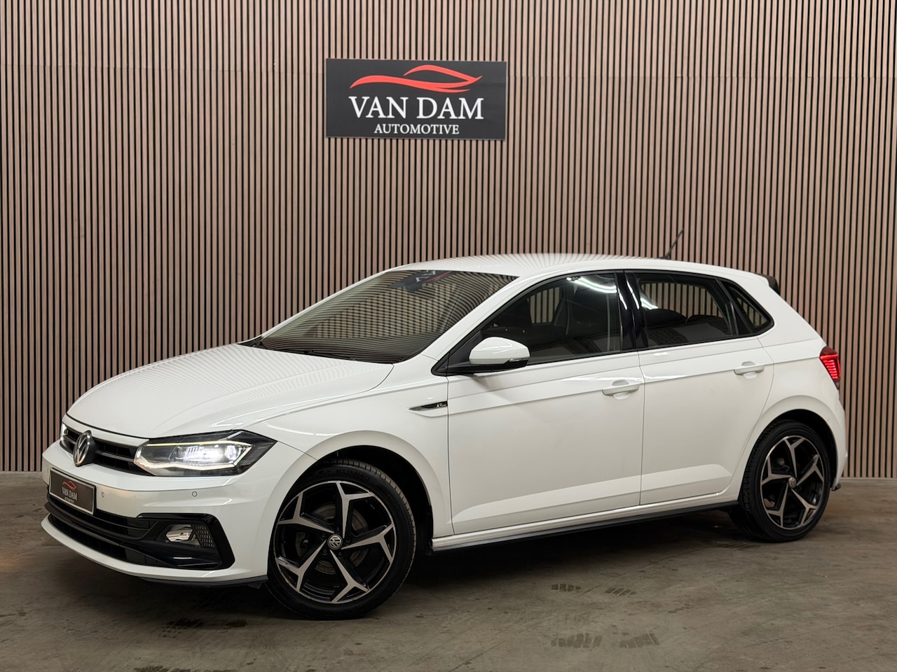 Volkswagen Polo - 1.0 TSI R-Line 2019 DSG LED NAVI CRUISE CLIMA - AutoWereld.nl