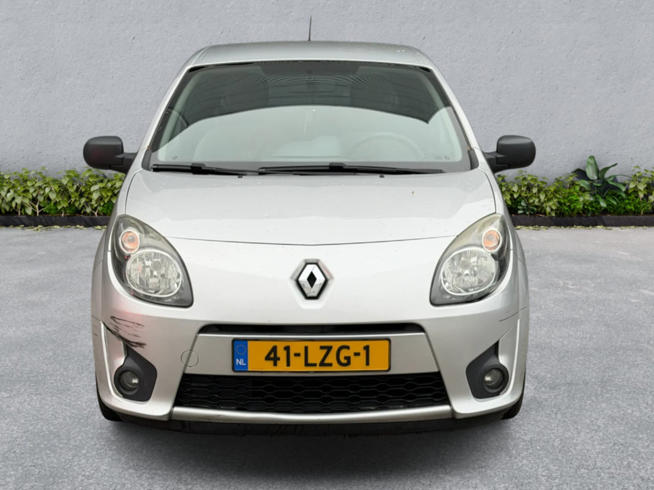 Renault Twingo - 1.2-16V Authentique airco NAP ISOFIX - AutoWereld.nl