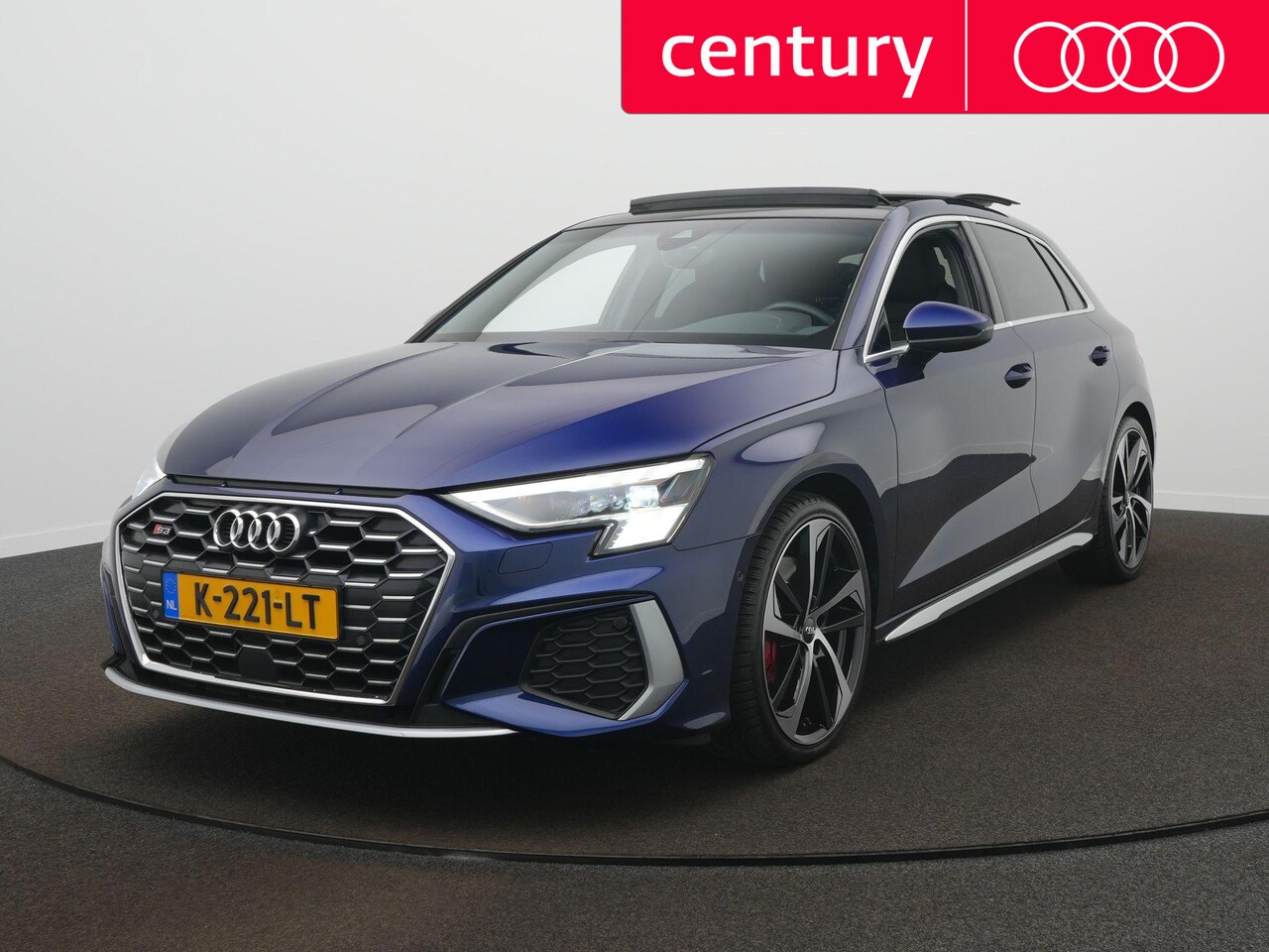Audi A3 Sportback - 2.0 TFSI S3 quattro 310PK | 1e eigenaar | Panodak | RS-Stoelen | Rode-Stiksel | B&O - AutoWereld.nl