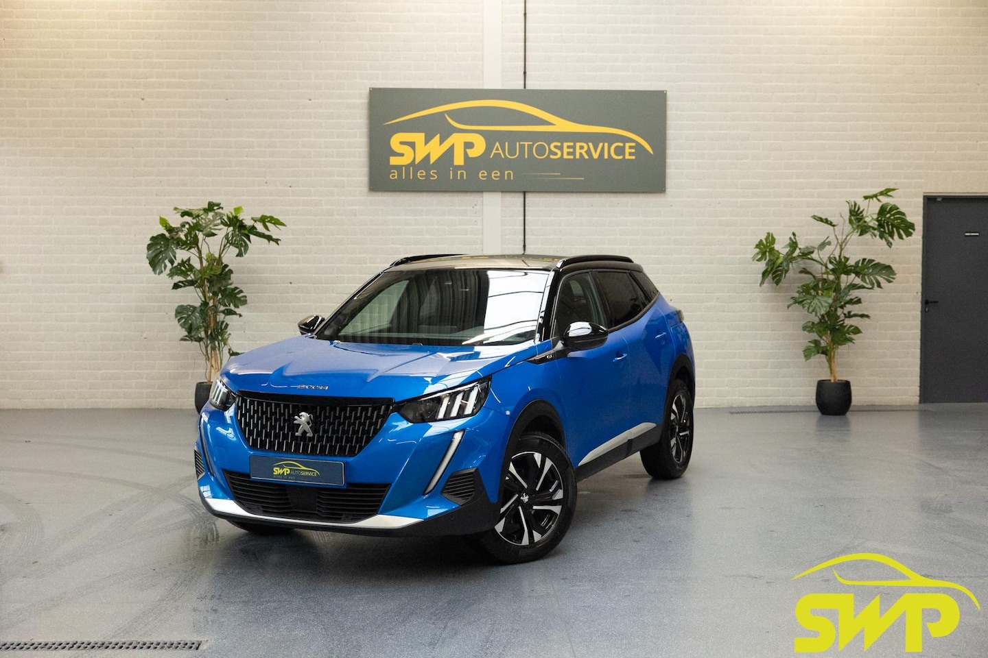 Peugeot 2008 - 1.2 PureTech GT | Blauw metallic | Navi | Camera | 3D cockpit - AutoWereld.nl