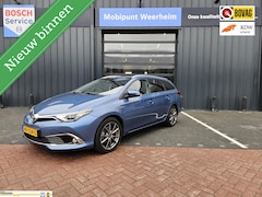 Toyota Auris - 1.8 Hybrid Executive Panoramadak