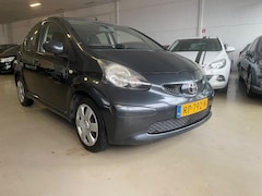 Toyota Aygo - 1.0-12V + airco 124000 km
