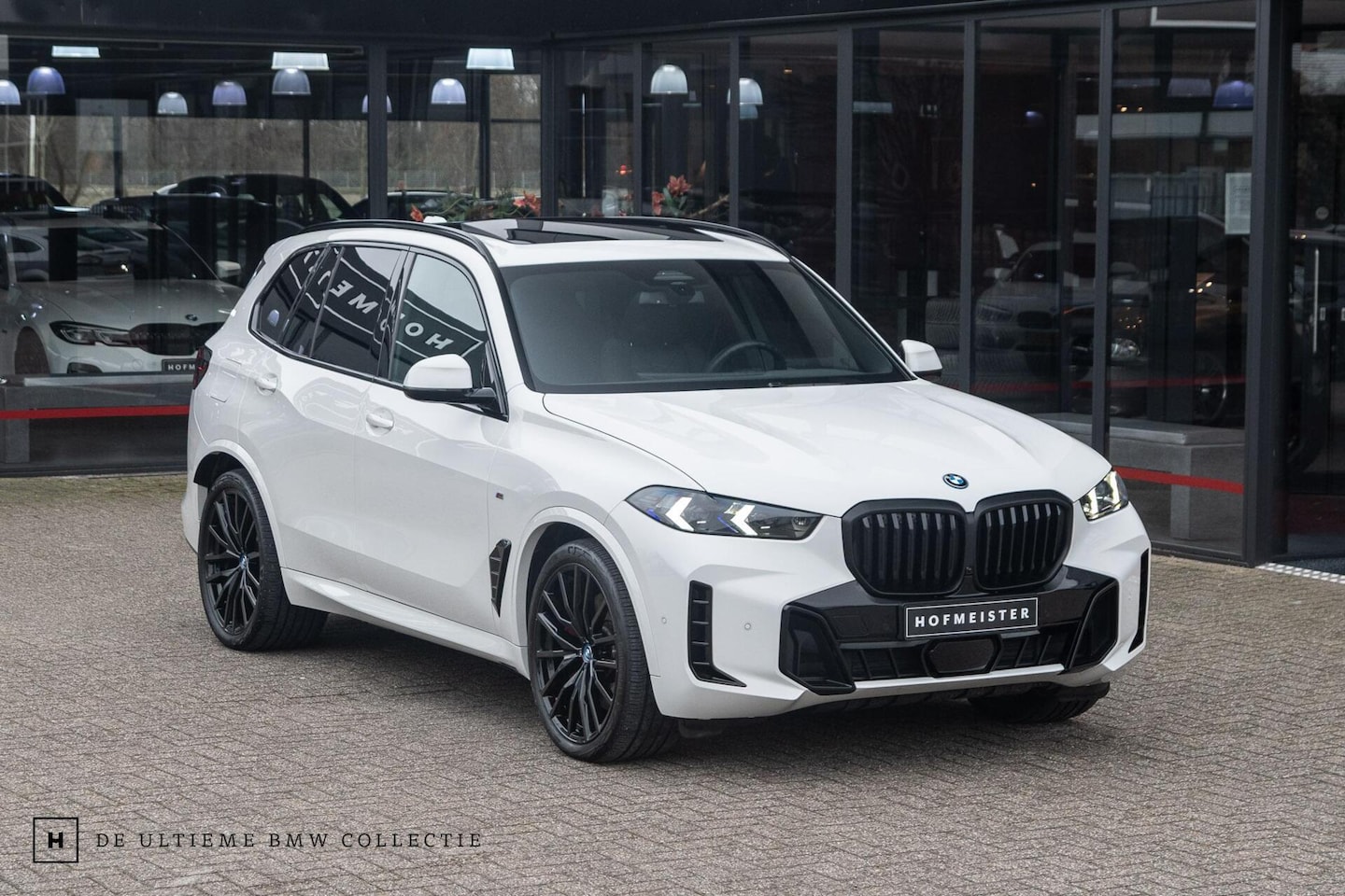 BMW X5 - xDrive 50e M-Sport | Pano | Harman/Kardon | Trekhaak - AutoWereld.nl