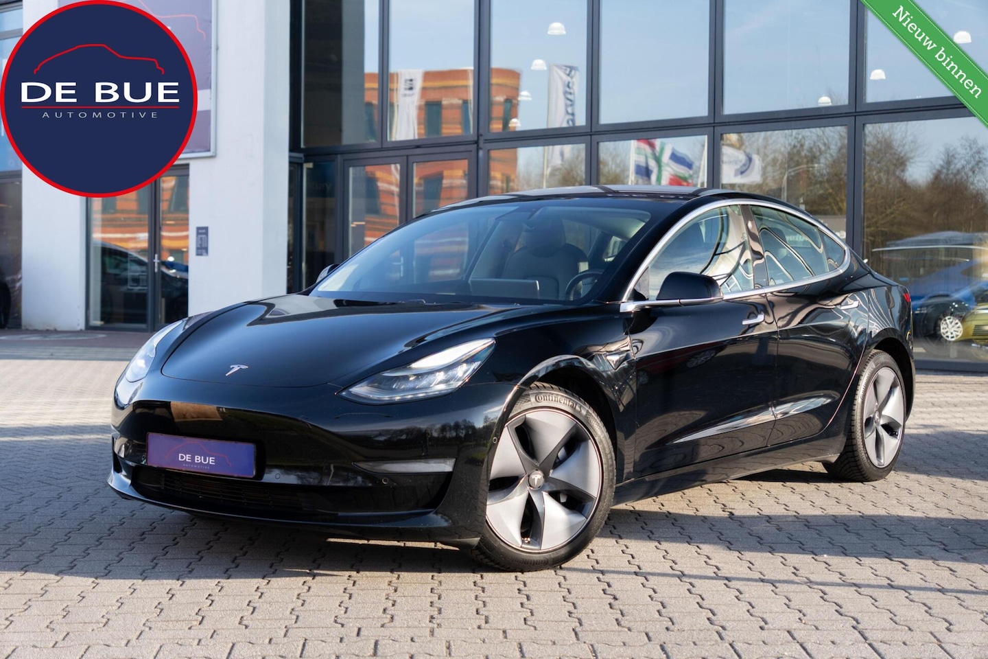 Tesla Model 3 - Long Range RWD Long Range AWD 75 kWh|1 Eig|AutoPilot|Trekhaak|Panoramadak|Org NL|SOH 92|Leder|LED|Stoelve - AutoWereld.nl