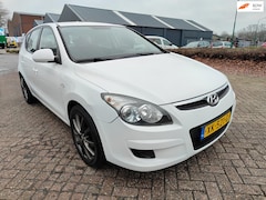 Hyundai i30 - 1.4i Active Cool