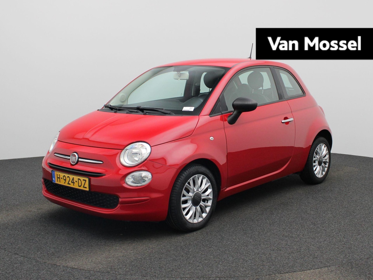 Fiat 500 - 0.9 TwinAir Turbo Young | Airco | Cruise Control | LED Verlichting | - AutoWereld.nl