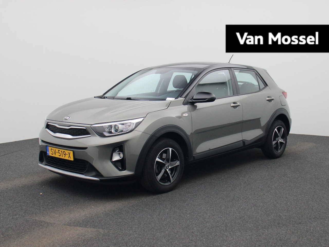 Kia Stonic - 1.2 MPi ComfortPlusLine Navigator | Apple Carplay/Android Auto | Camera | Navigatie | Airc - AutoWereld.nl