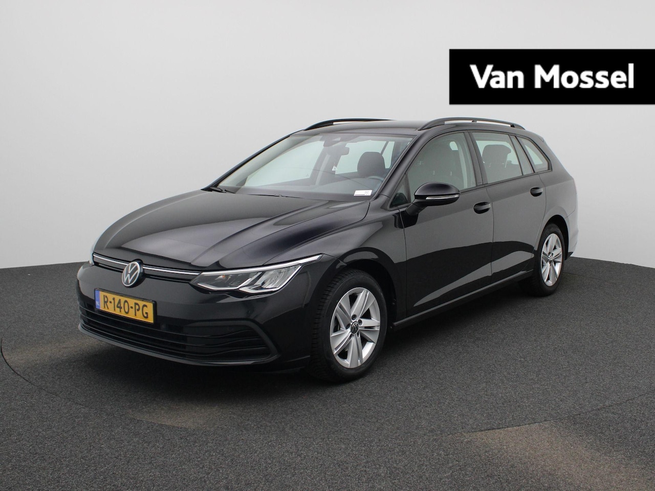 Volkswagen Golf Variant - 1.0 TSI Life | Apple Carplay/Android Auto | Parkeersensoren | - AutoWereld.nl