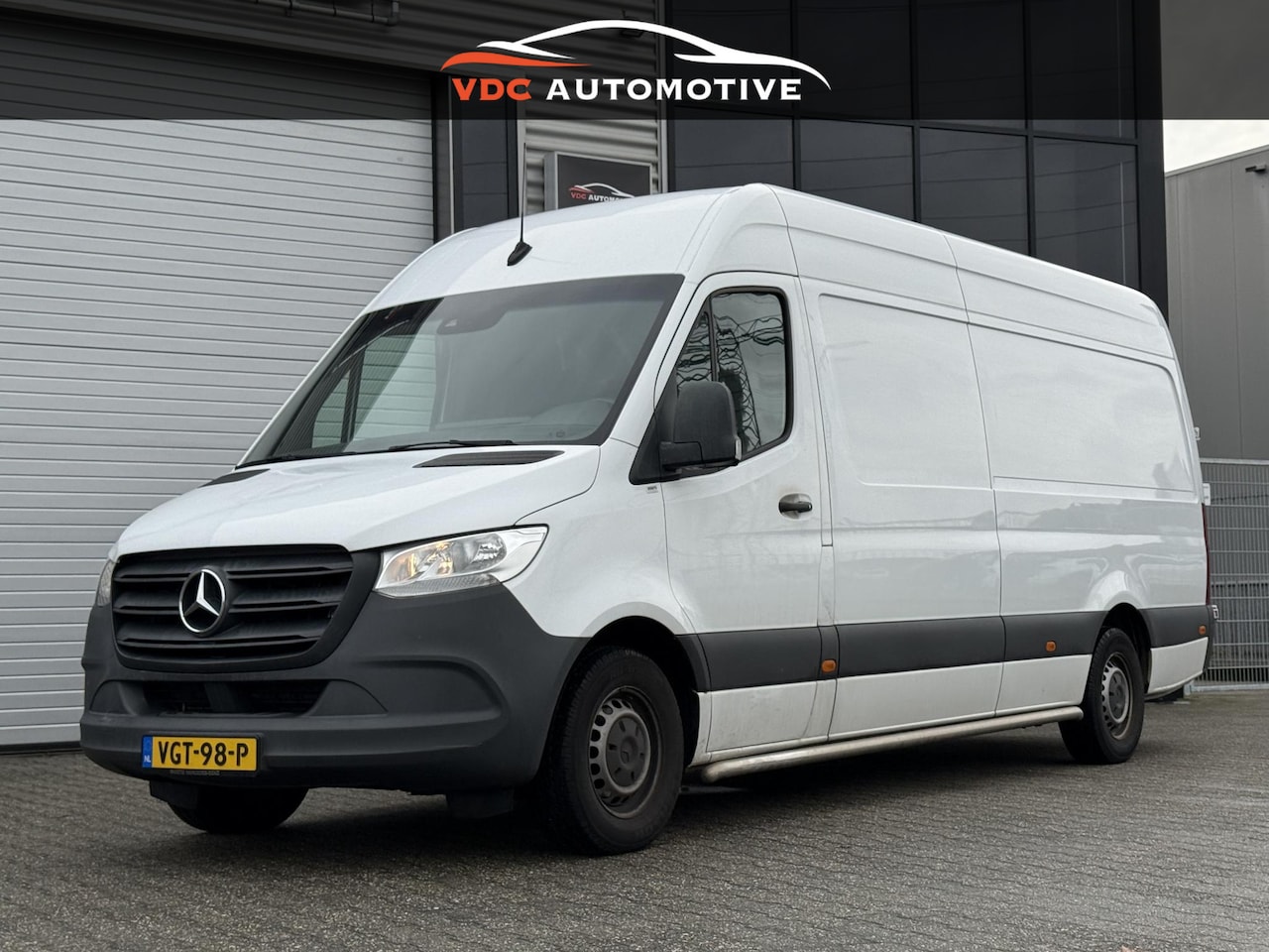 Mercedes-Benz Sprinter - 311 CDI Automaat L3H2 Navi | Camera | Cruisecontrol | Dealer Onderhouden - AutoWereld.nl