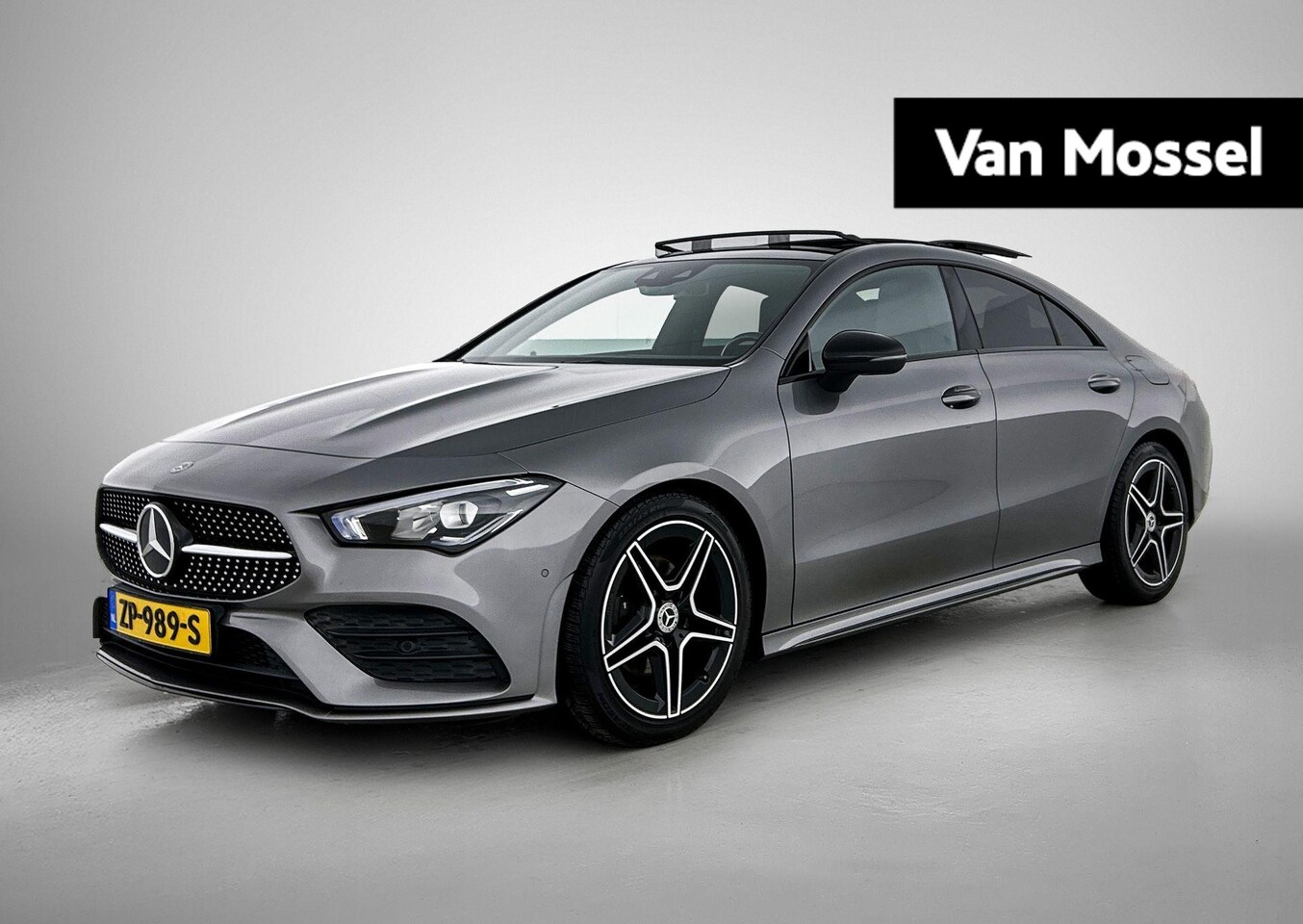 Mercedes-Benz CLA-Klasse - 180 Business Solution AMG | WORDT VERWACHT | PANORAMADAK | STOELVERWARMING | APPLE CARPLAY - AutoWereld.nl