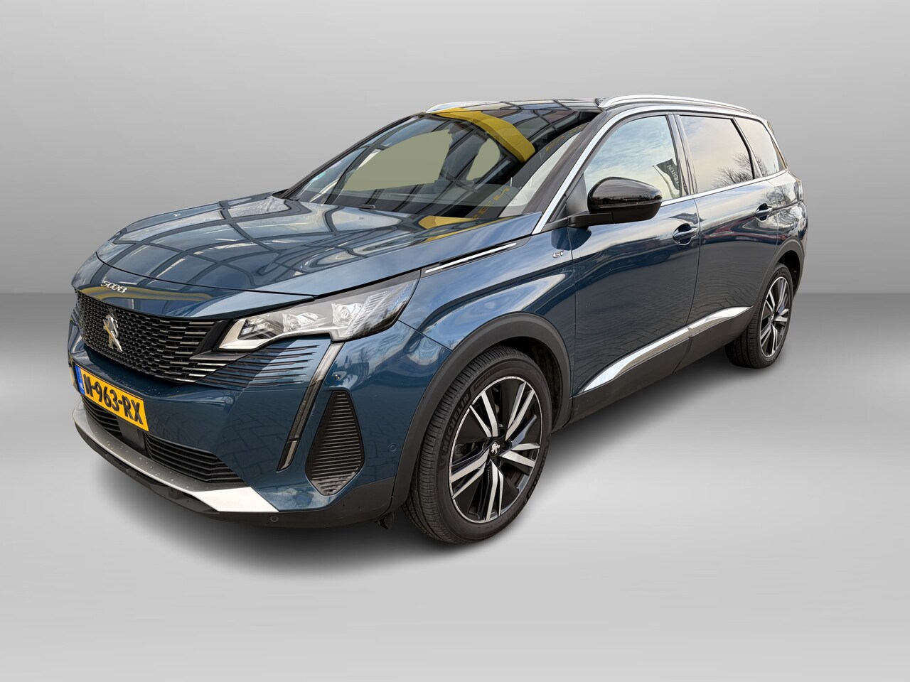 Peugeot 5008 - 1.2 GT Pack Business Automaat | Alle opties | Panorama | Leer | Stoelverwarming - AutoWereld.nl
