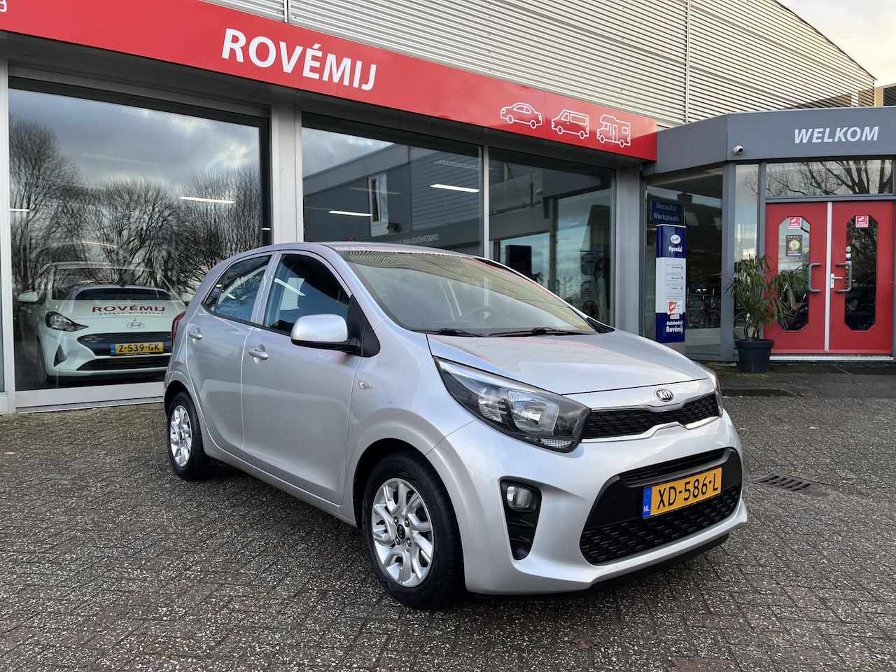 Kia Picanto - 1.0 CVVT ComfortPlusLine Navigator Cruise, Bluetooth, Camera, LM velgen. - AutoWereld.nl