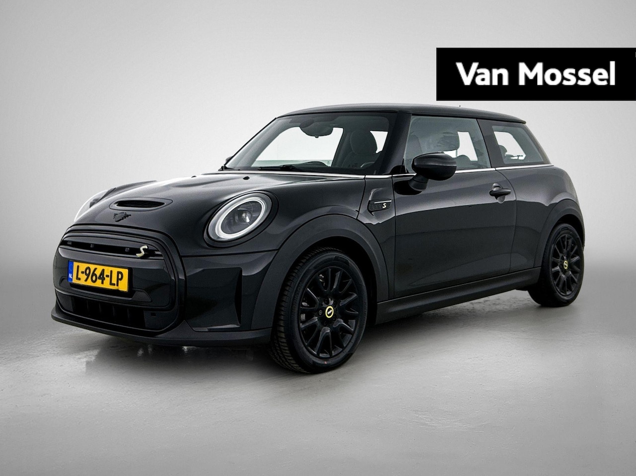 MINI Mini-Electric - Essential 33 kWh - AutoWereld.nl