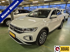 Volkswagen T-Roc - 1.5 TSI Style -150pk- Automaat | IQ LED | Stoelverwarming | Rijklaarprijs incl. 1 jaar Bov