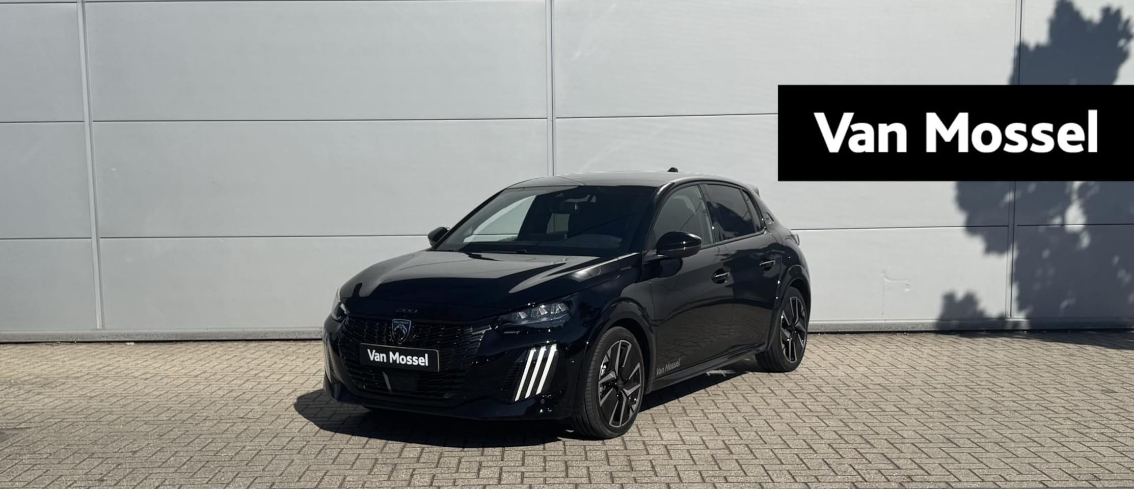 Peugeot 208 - 1.2 Hybrid 145 e-DCS6 GT | Elektrische stoelen | 360 Camera | Adaptieve Cruise Control | U - AutoWereld.nl