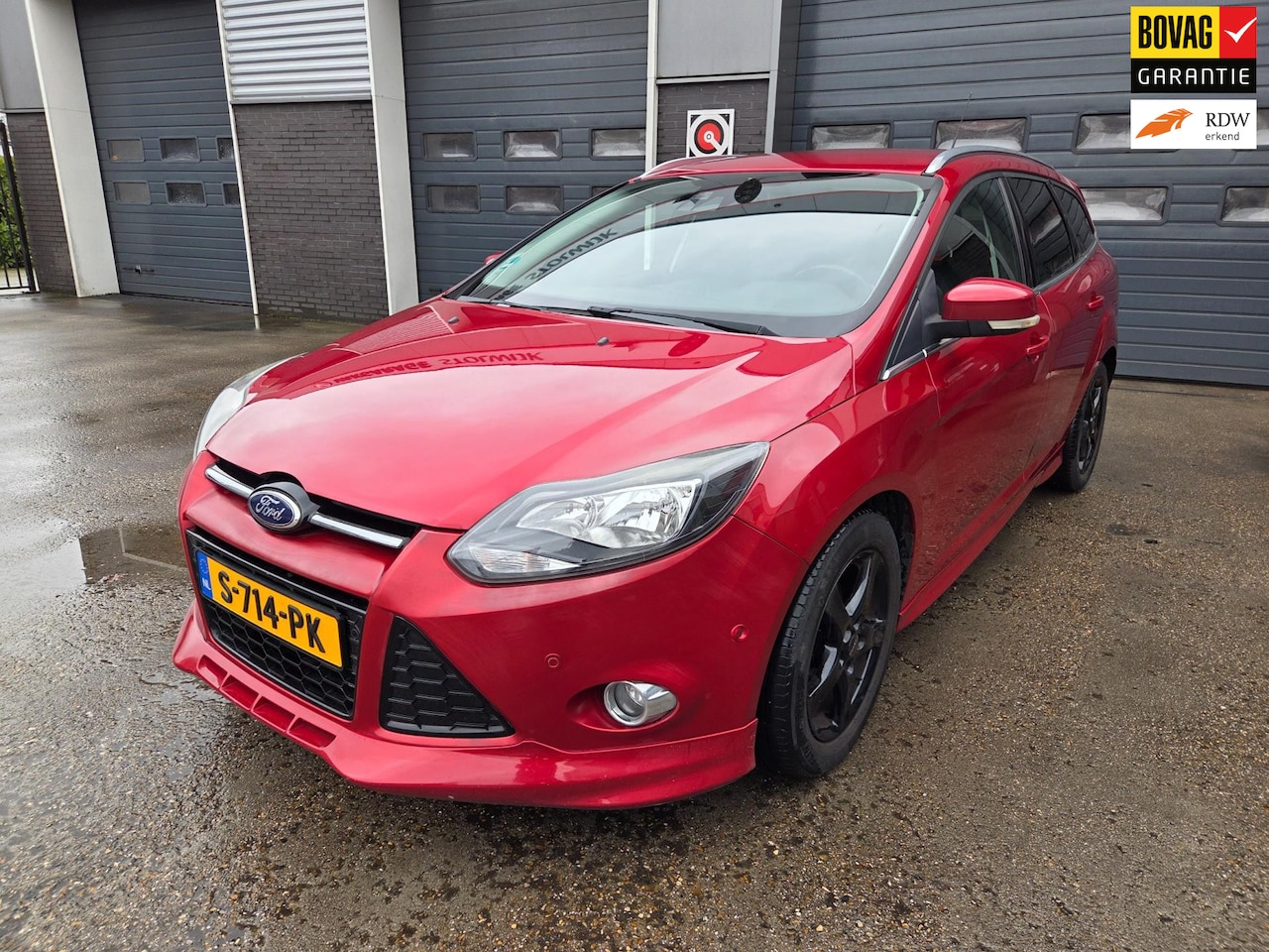 Ford Focus Wagon - 1.0 EcoBoost Edition Plus 1.0 EcoBoost Edition Plus, ST-LINE design, NW Motor/ koppeling/Turbo, Prijs Rijklaar met N - AutoWereld.nl
