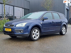 Ford Focus Wagon - 2.0-16V Titanium Export